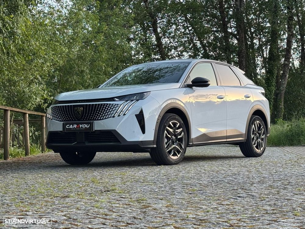 Peugeot 3008 1.2 Hybrid Allure e-DCS6 - 10