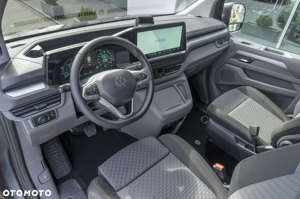 Volkswagen Caravelle - 13
