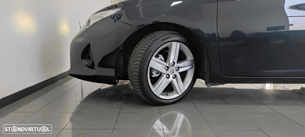 Toyota Auris Touring Sports 1.4 D-4D Comfort - 11