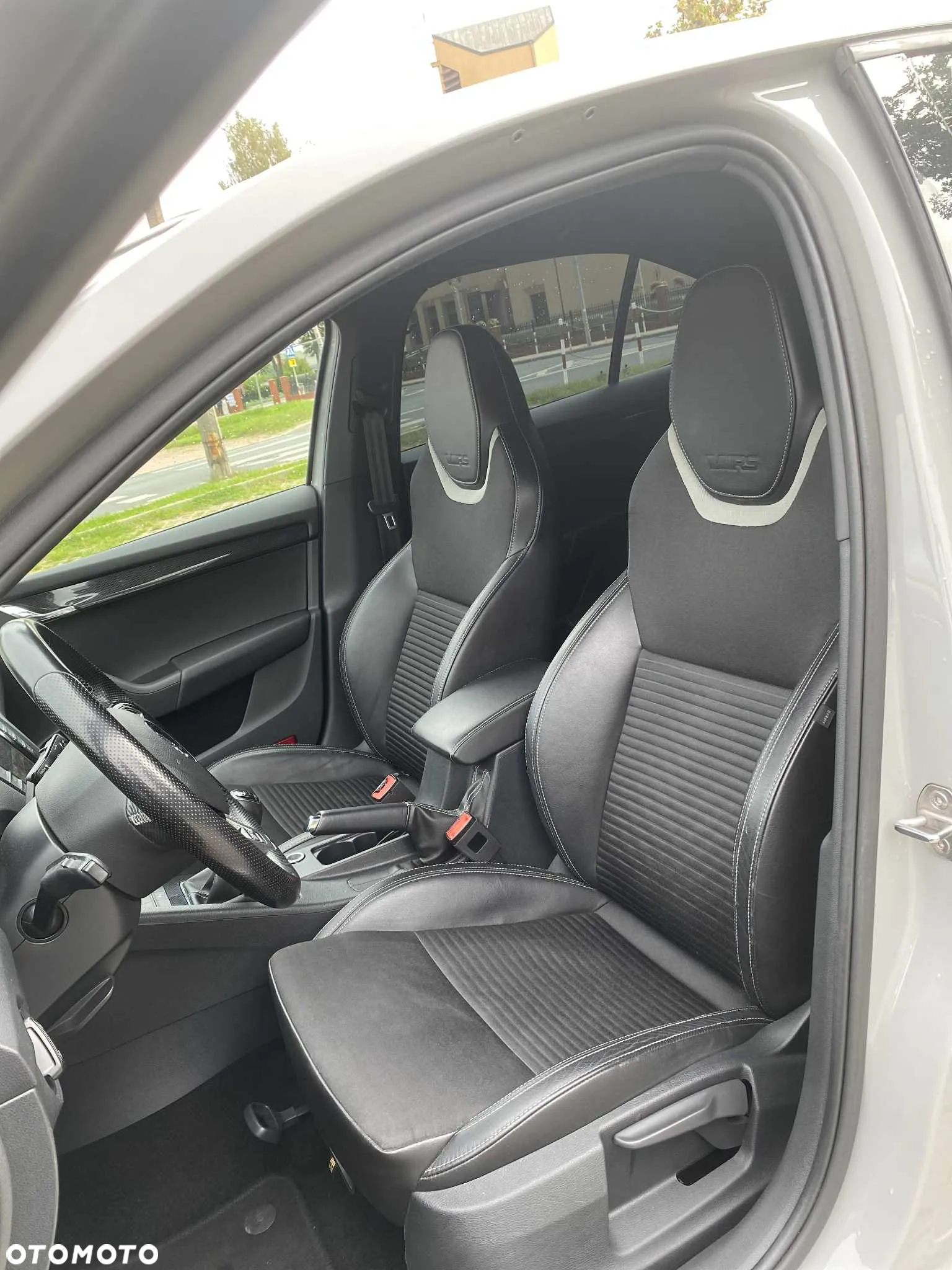 Skoda Octavia 2.0 TDI RS - 19
