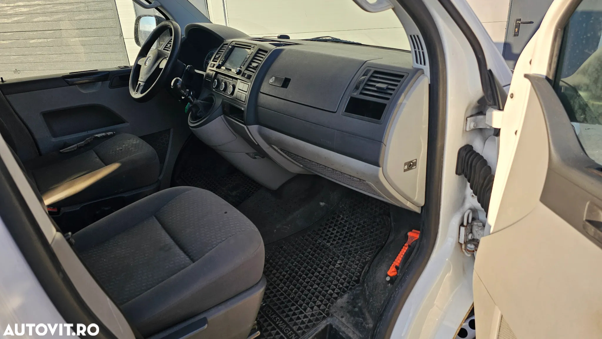 Volkswagen Transporter - 6