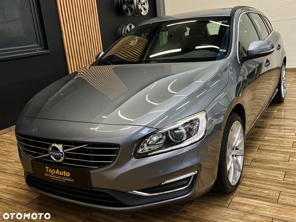 Volvo V60 D4 Drive-E Momentum - 14