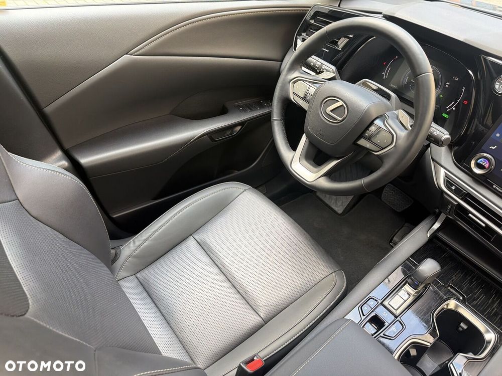 Lexus RX - 13