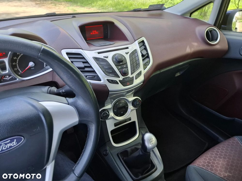 Ford Fiesta 1.6 TDCi Trend - 13