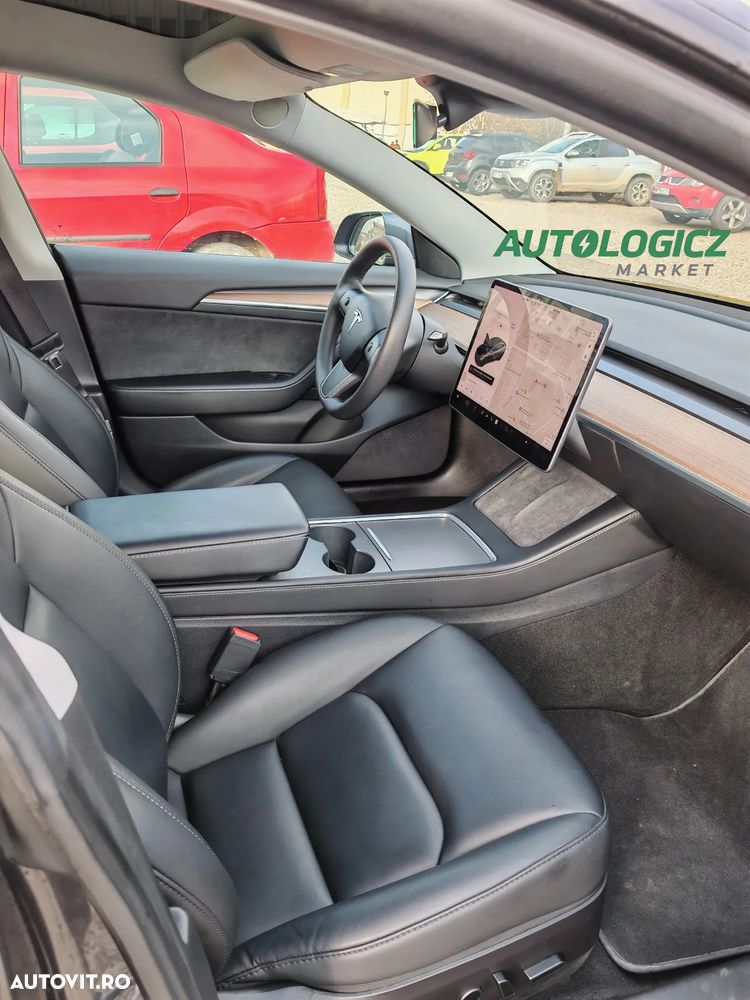 Tesla Model 3 Langstreckenbatterie Allradantrieb Dual Motor - 7