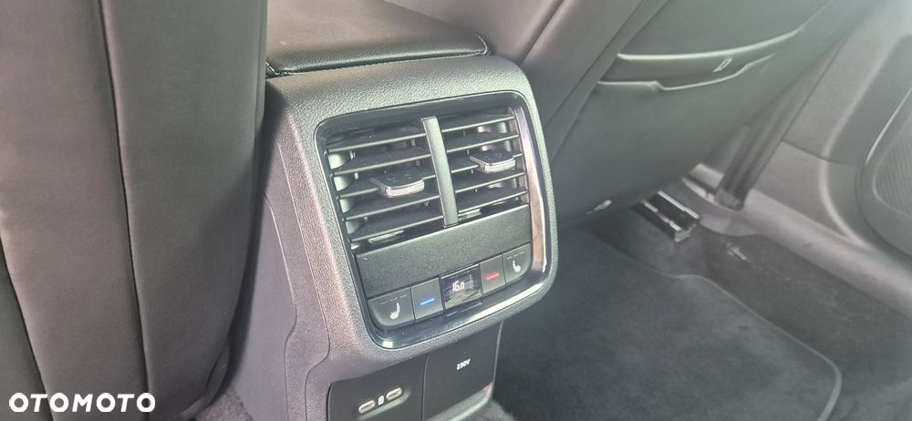 Skoda Octavia 2.0 TDI DSG 4x4 RS Plus - 19