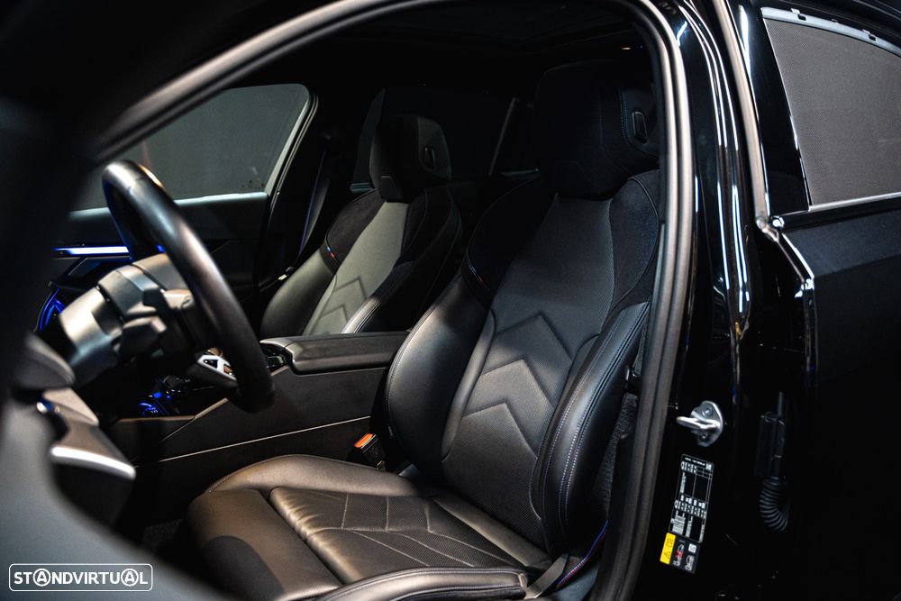 BMW i5 eDrive40 Pack Desportivo M Pro - 17