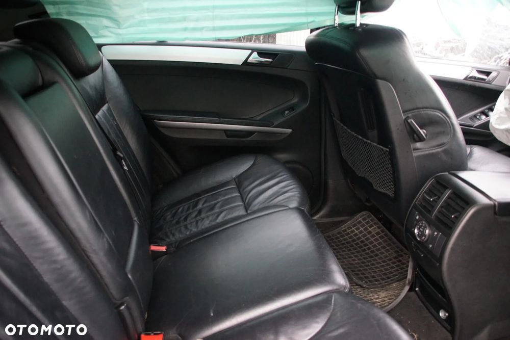 Auto na części - Mercedes ML W164 320 CDI 3.0 CDI 224 KM 642940 OM642 722902 723 2008R Silnik Skrzynia Drzwi Maska Klapa Zderzak Szyba Klamka Lampa Deska Kokpit Sterownik Moduł Czujnik Licznik Kierownica Wyświetlacz Panel - 14