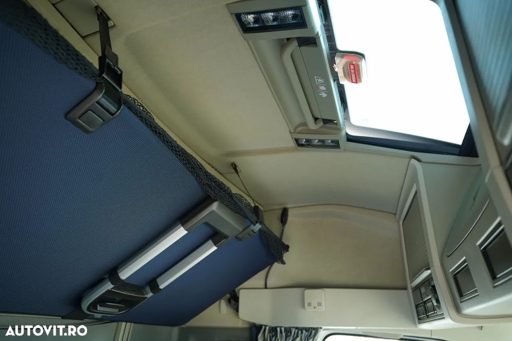 Volvo FH 460 / I-SHIFT / EURO 6 / - 33