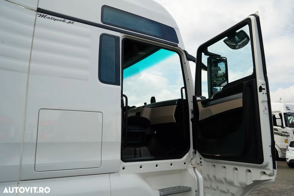 MAN TGX 18.460 / XXL / RETARDER / NAVI RIO - 35