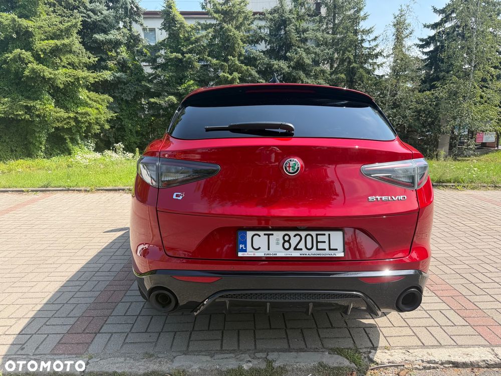 Alfa Romeo Stelvio 2.0 Turbo Intensa Q4 - 26