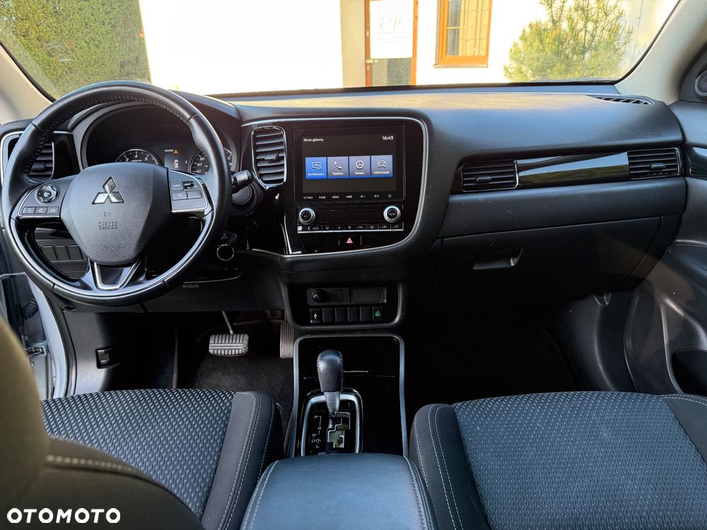 Mitsubishi Outlander 2.0 4WD CVT Spirit+ - 18