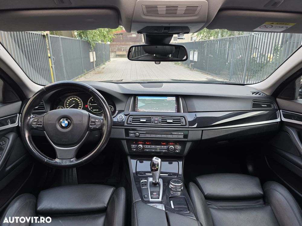 BMW Seria 5 520d AT - 6