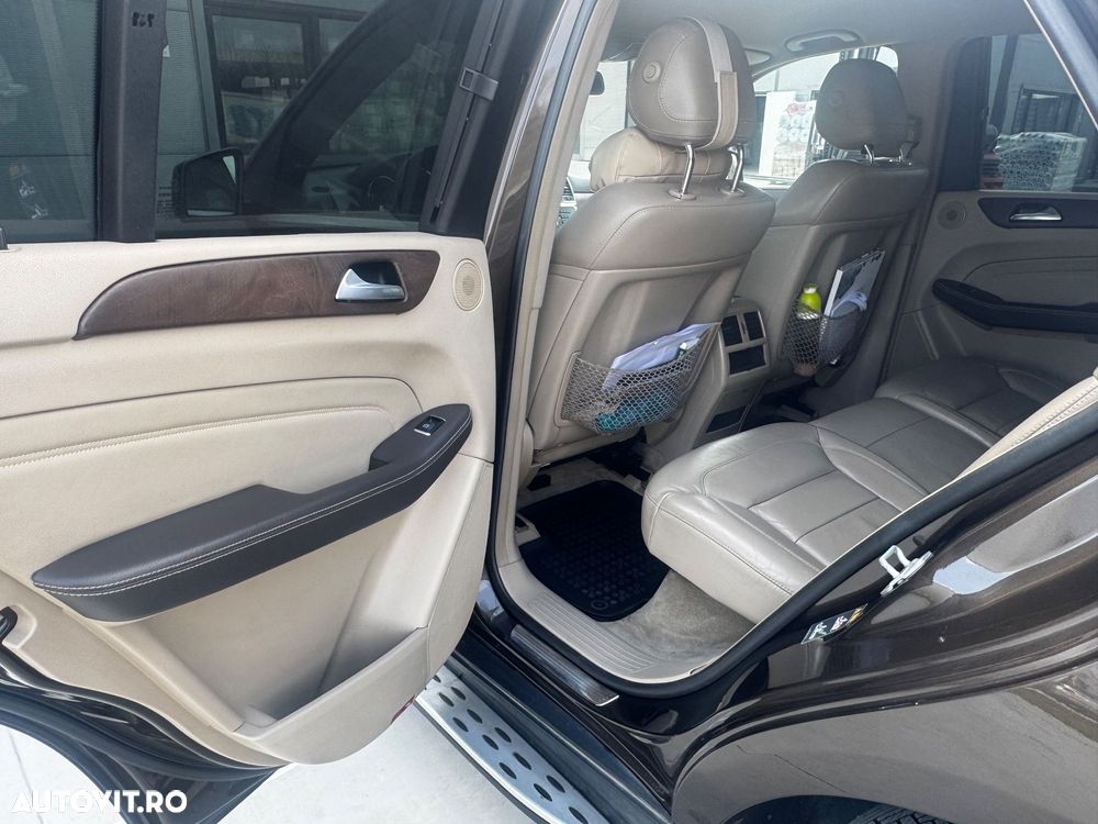 Mercedes-Benz ML - 11