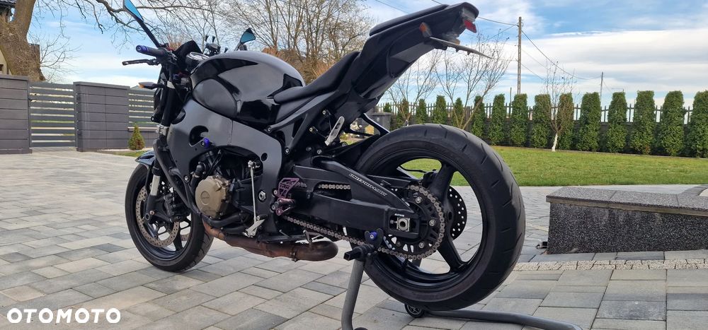 Honda CBR - 3
