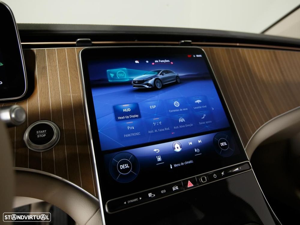 Mercedes-Benz EQS 450+ Electric Art - 30