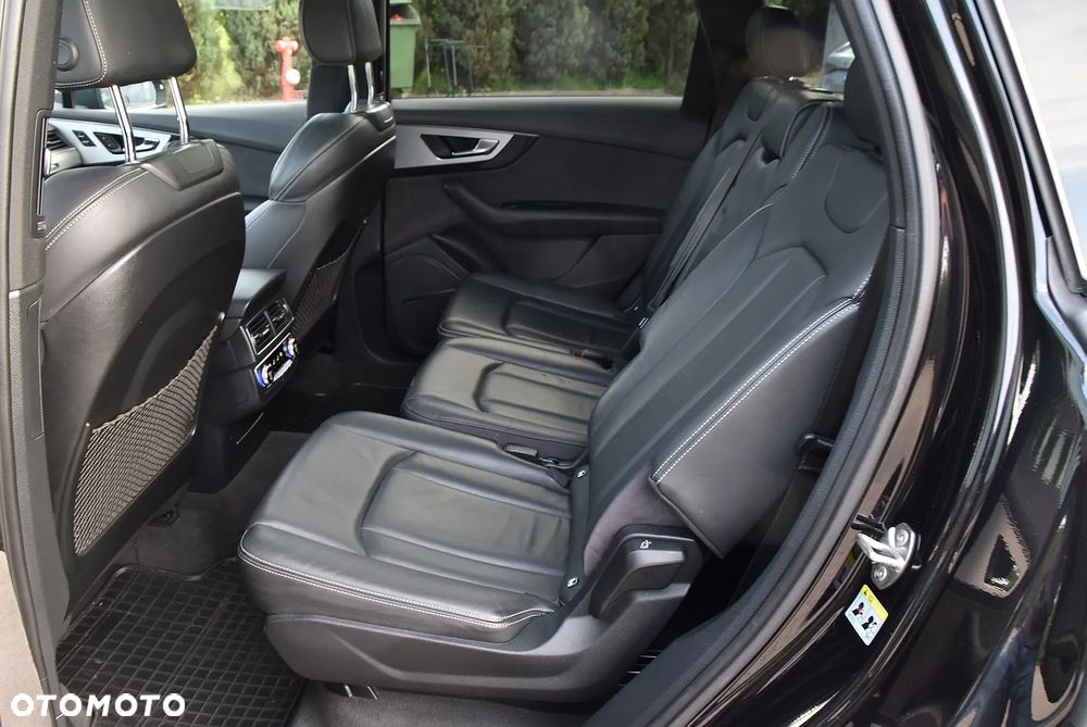 Audi Q7 - 22
