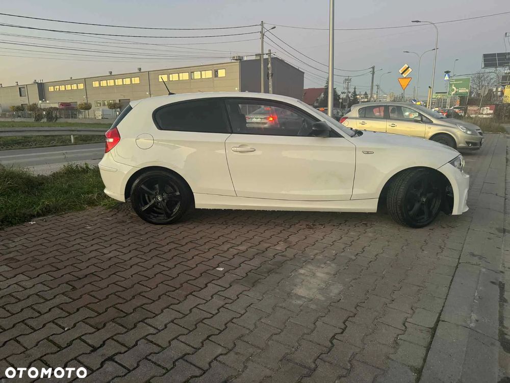 BMW Seria 1 - 9