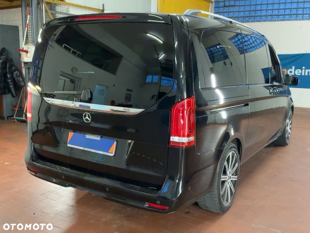 Mercedes-Benz V-Class 2021 photo 2
