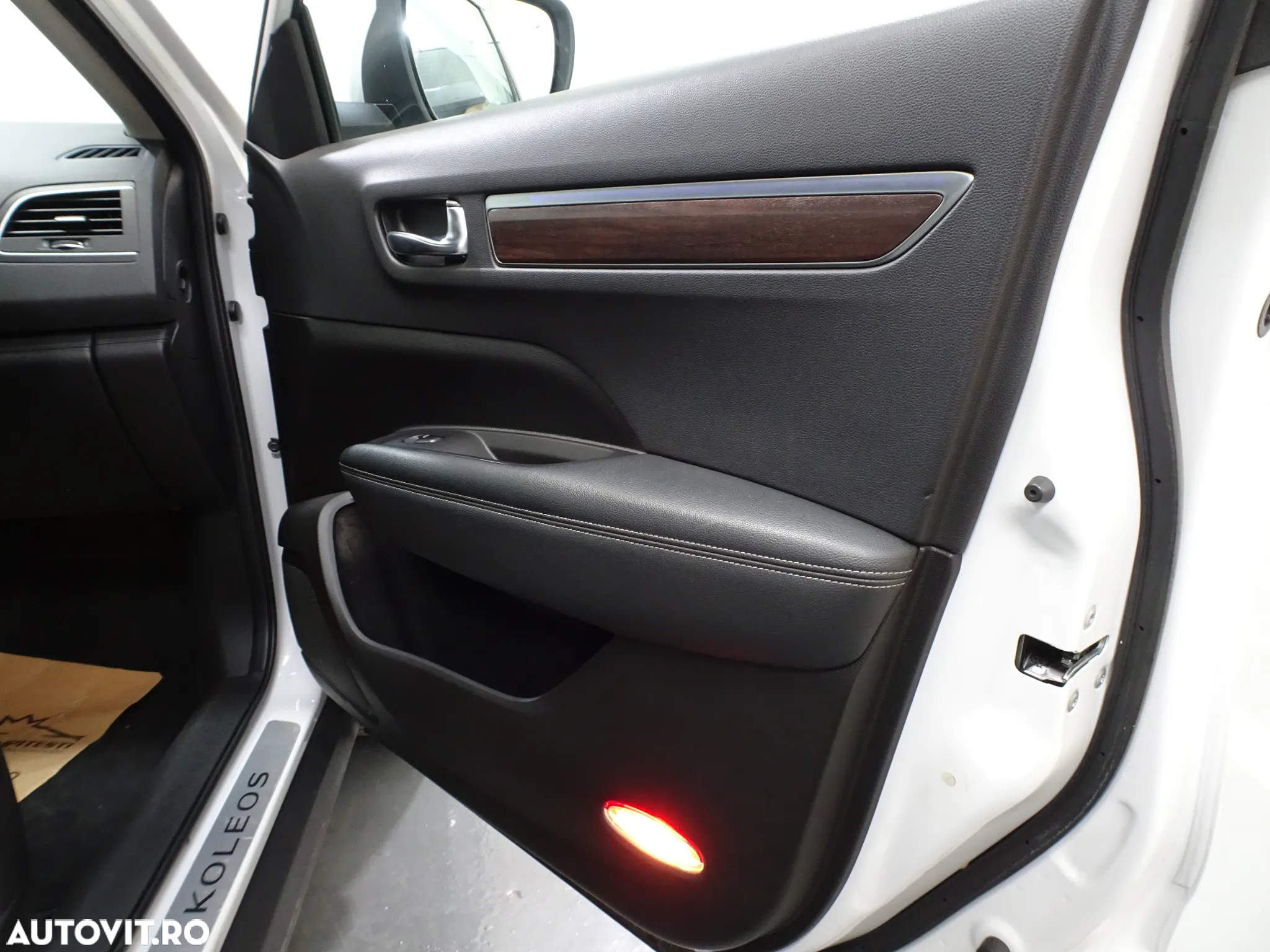 Renault Koleos - 24