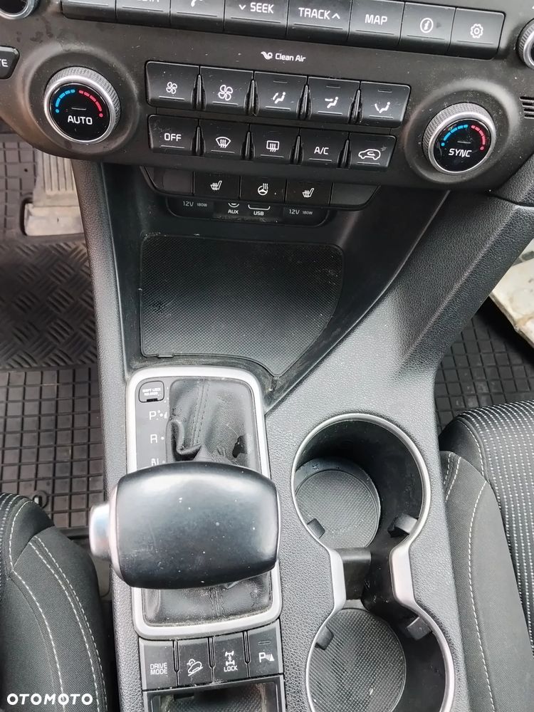 Kia Sportage 2.0 CRDI XL 4WD - 9