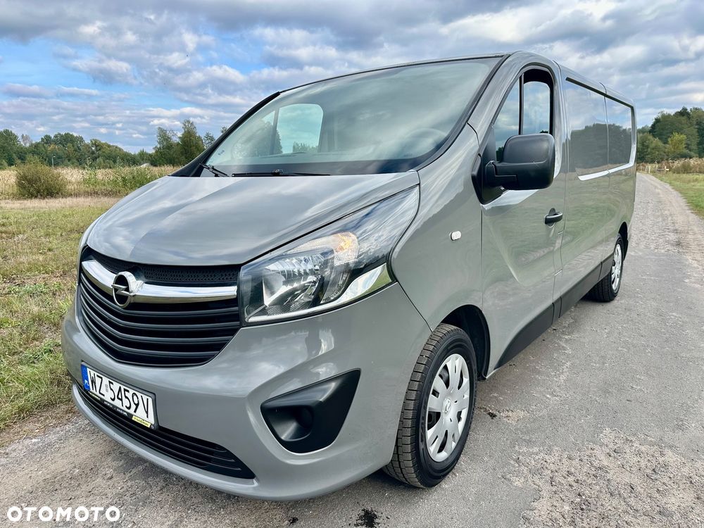 Opel Vivaro - 1