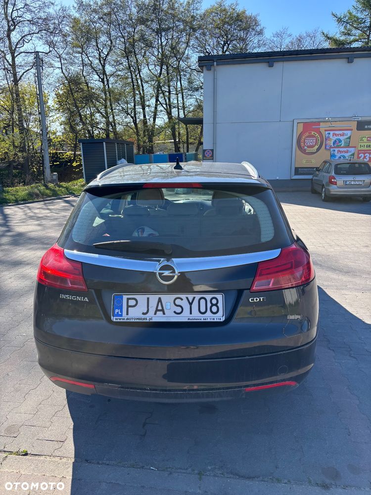 Opel Insignia 2.0 CDTI - 9