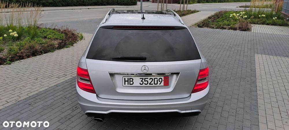 Mercedes-Benz Klasa C 220 CDI DPF Automatik Avantgarde - 17
