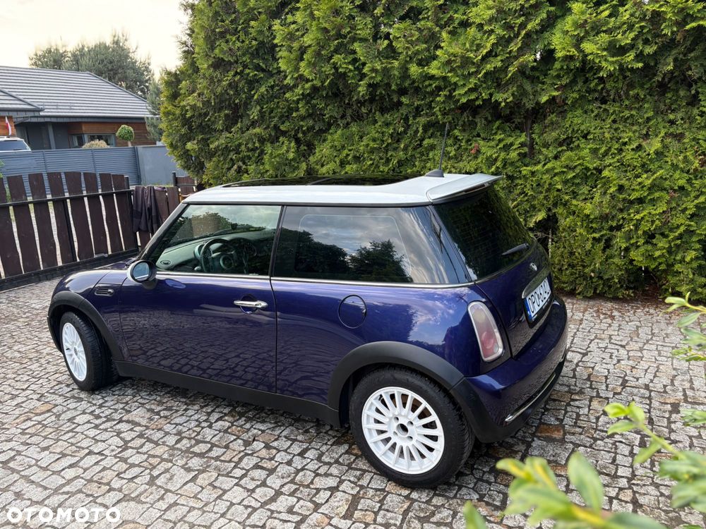 MINI ONE - 8