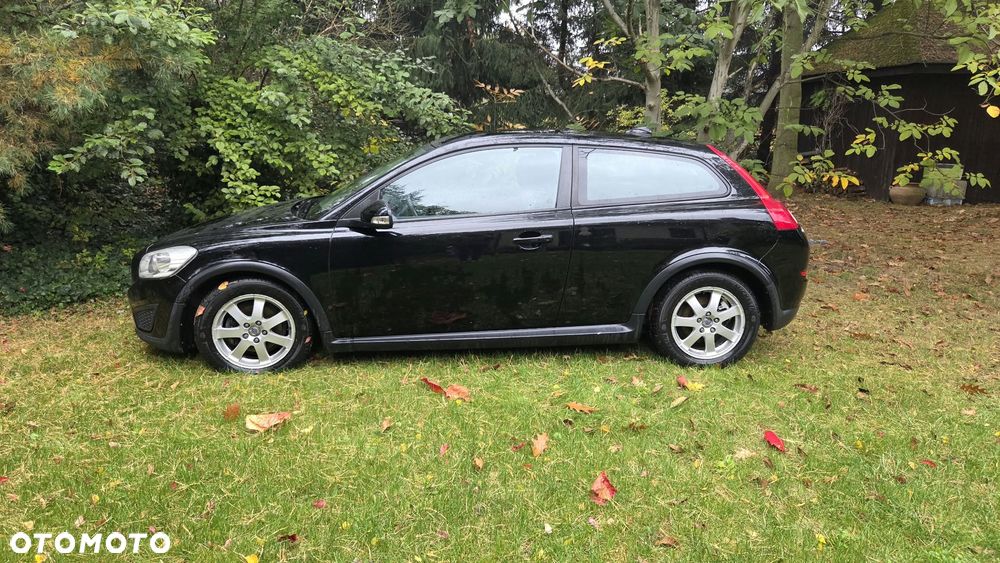 Volvo C30 2010 photo 2