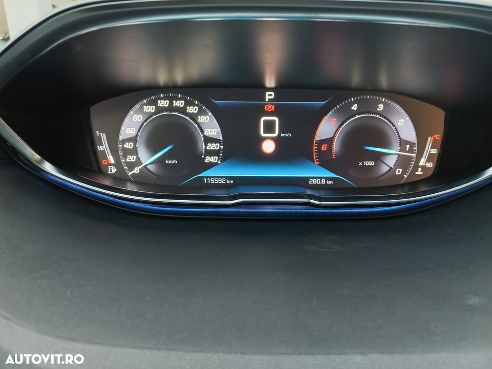Peugeot 5008 BlueHDI 130 EAT8 Allure Business-Paket - 25