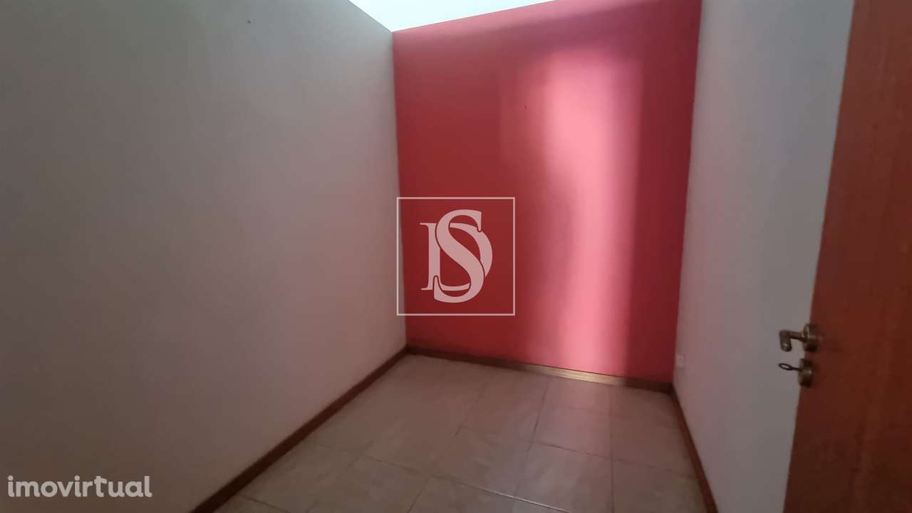 Loja  Venda em Vieira do Minho,Vieira do Minho - Grande imagem: 2/25