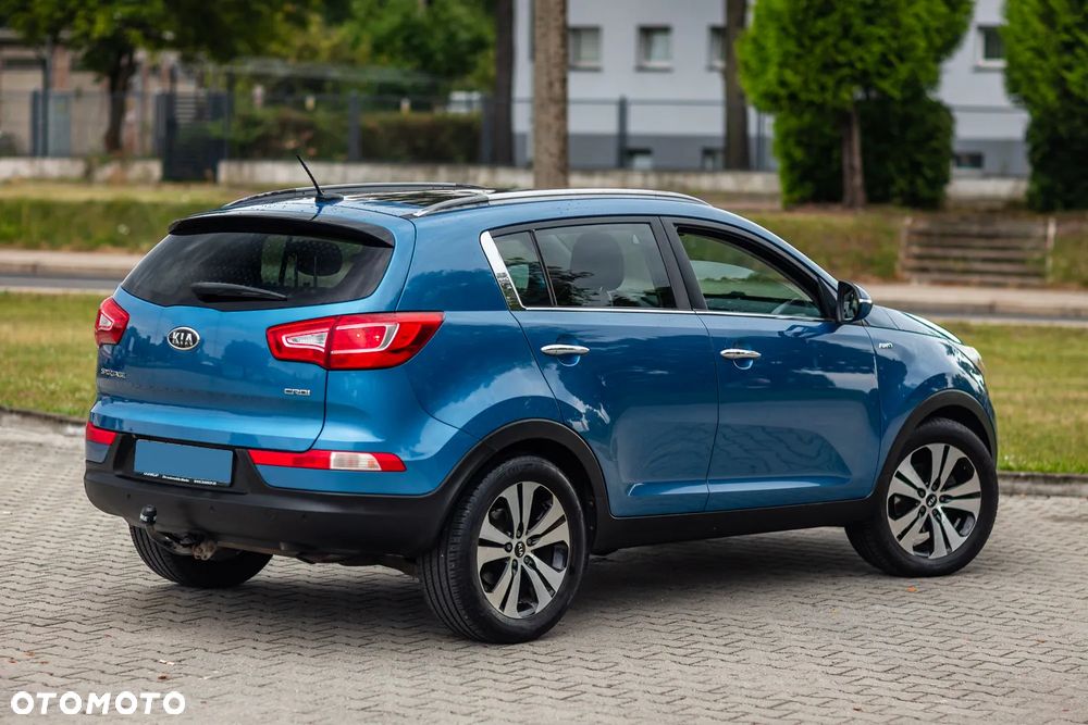 Kia Sportage 2.0 CRDI 4WD Automatik Dream-Team Edition - 13