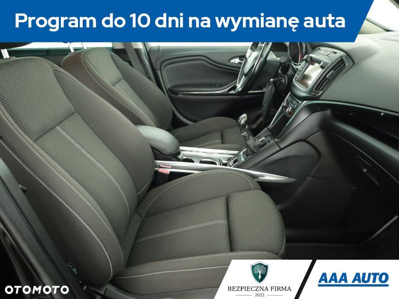Opel Zafira - 8