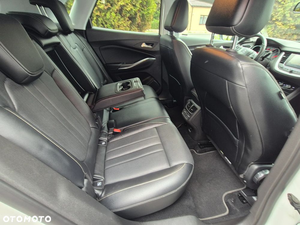 Opel Grandland X 1.2 Start/Stop Business INNOVATION - 28