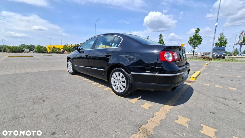 Volkswagen Passat 1.8 TSI Highline DSG - 11