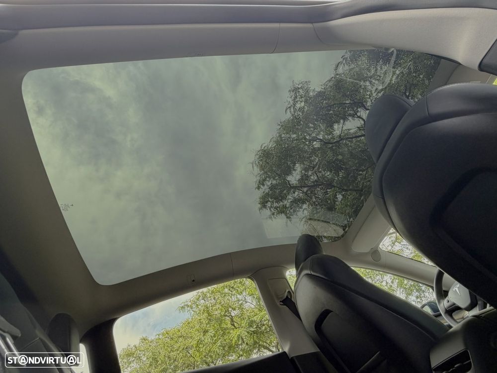 Tesla Model Y Tração Traseira - 7