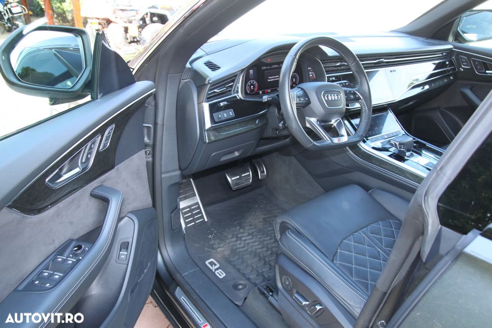 Audi Q8 - 34