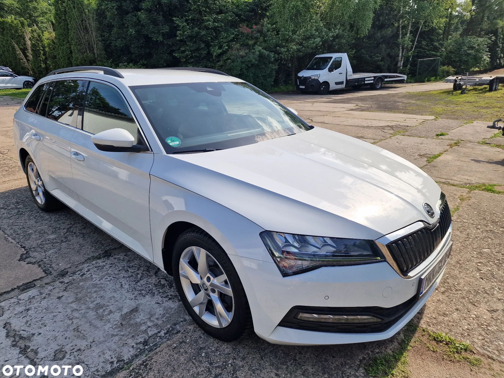 Skoda Superb Combi 2.0 TDI DSG Premium Edition - 1