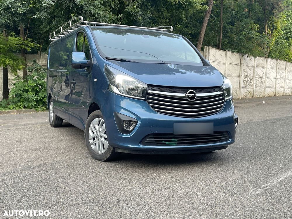 Opel Vivaro - 1