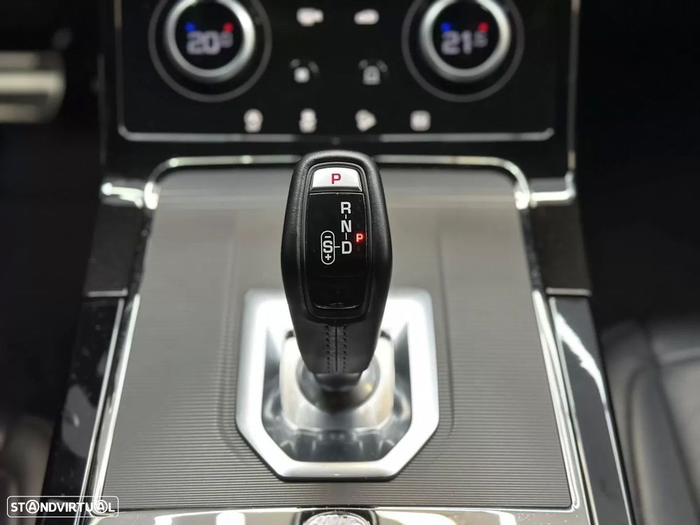 Land Rover Range Rover Evoque 1.5 P300e AWD Dynamic SE — fotografia 43