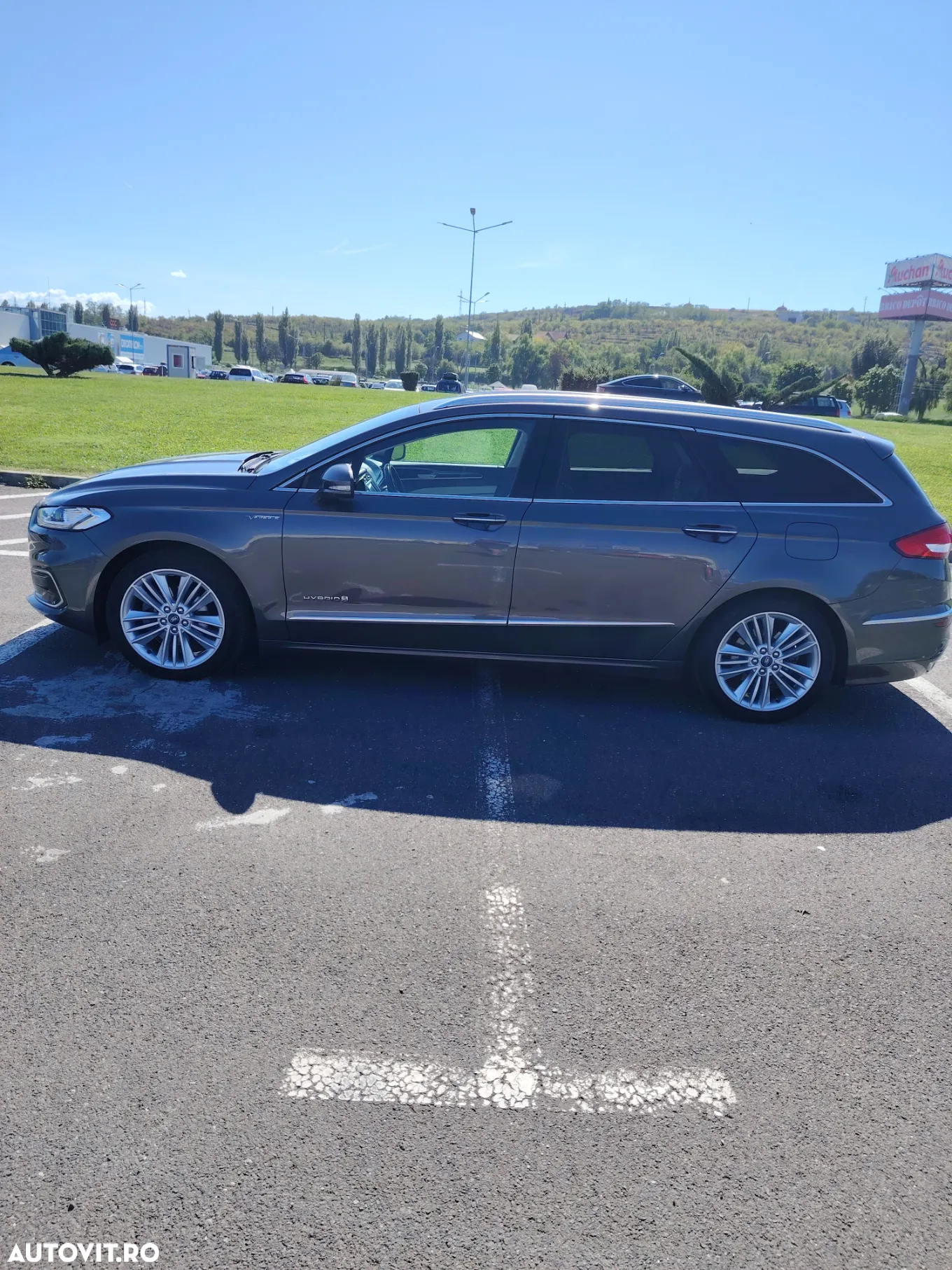 Ford Mondeo 2.0 HEV Vignale - 4