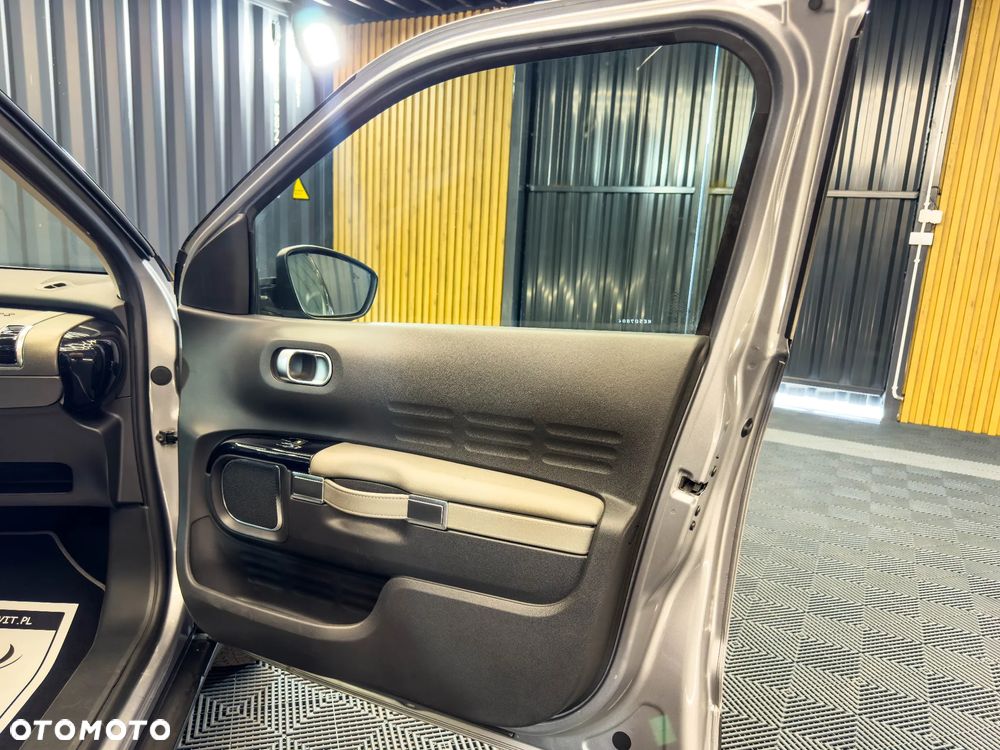 Citroën C4 Cactus 1.2 PureTech Feel S&S EAT6 - 34