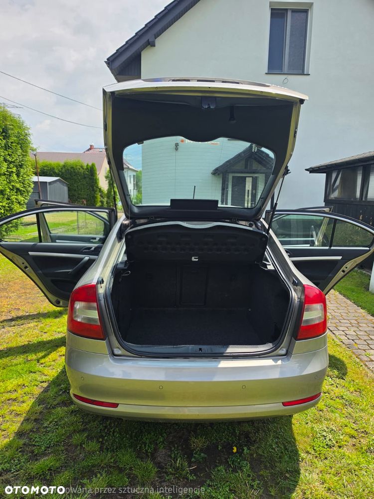 Skoda Octavia 1.4 TSI Ambiente - 15