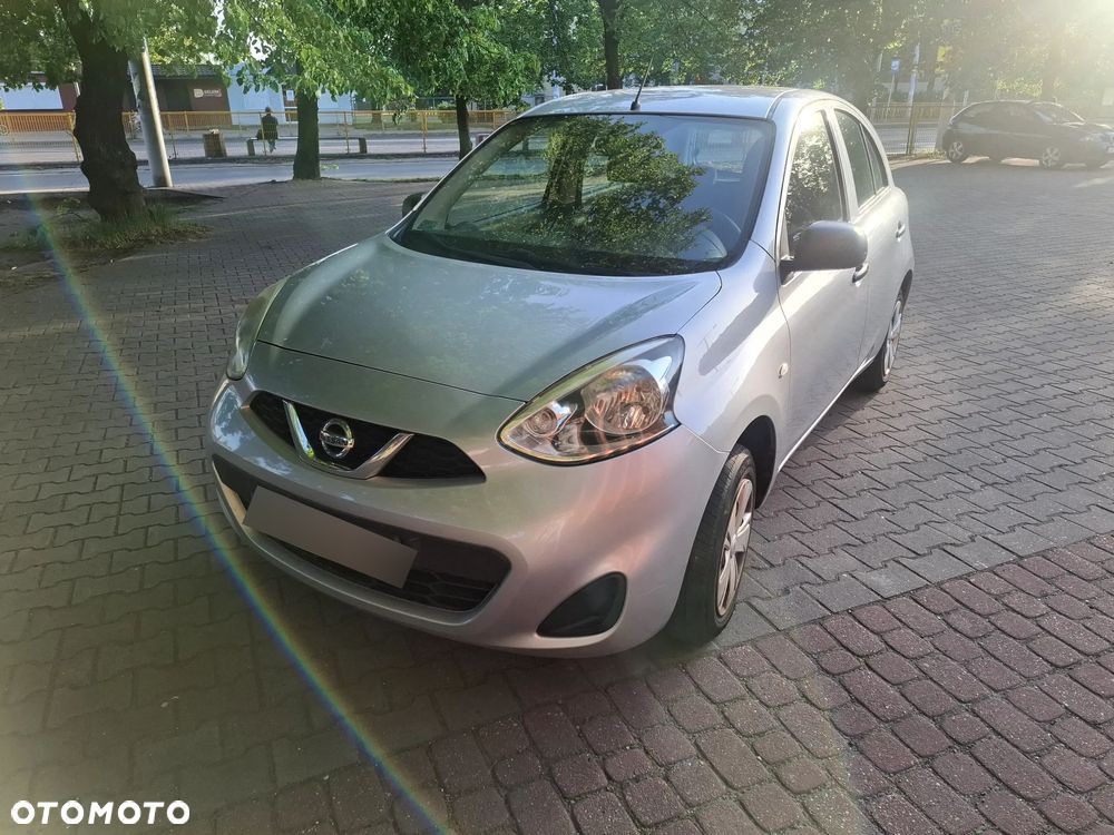 Nissan Micra - 1