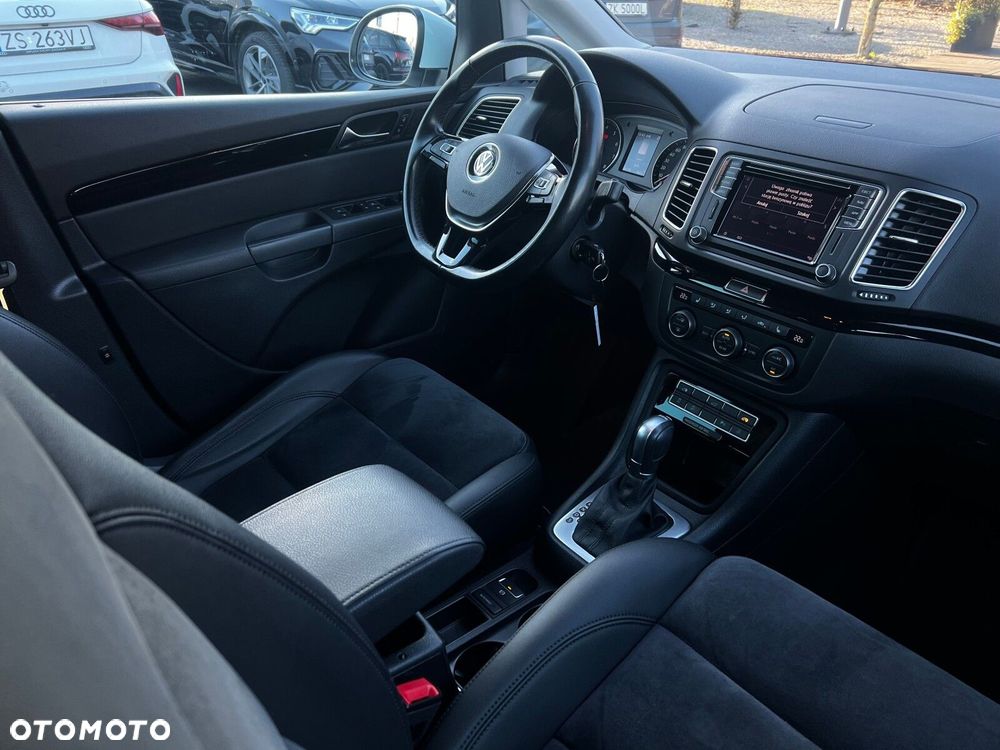 Volkswagen Sharan 2.0 TSI BMT Highline DSG - 12