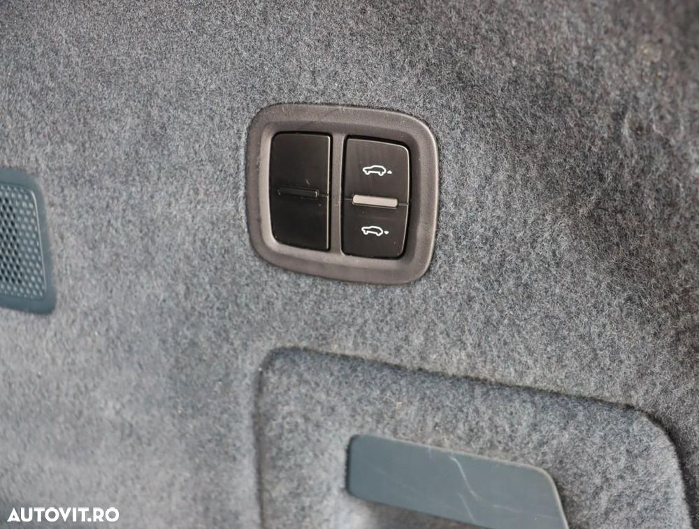 Porsche Cayenne Coupe - 26