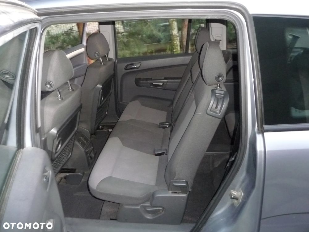 Opel Zafira 1.7 CDTI 111 - 12