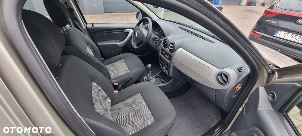 Dacia Sandero 1.2 16V Access - 15