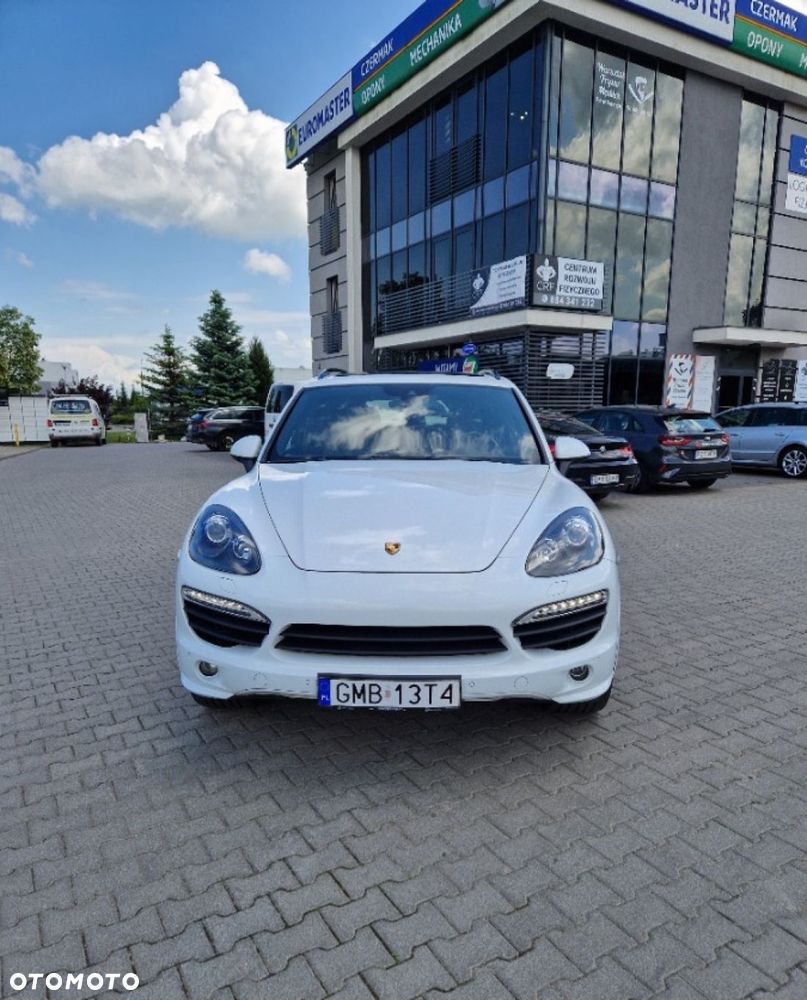 Porsche Cayenne - 3